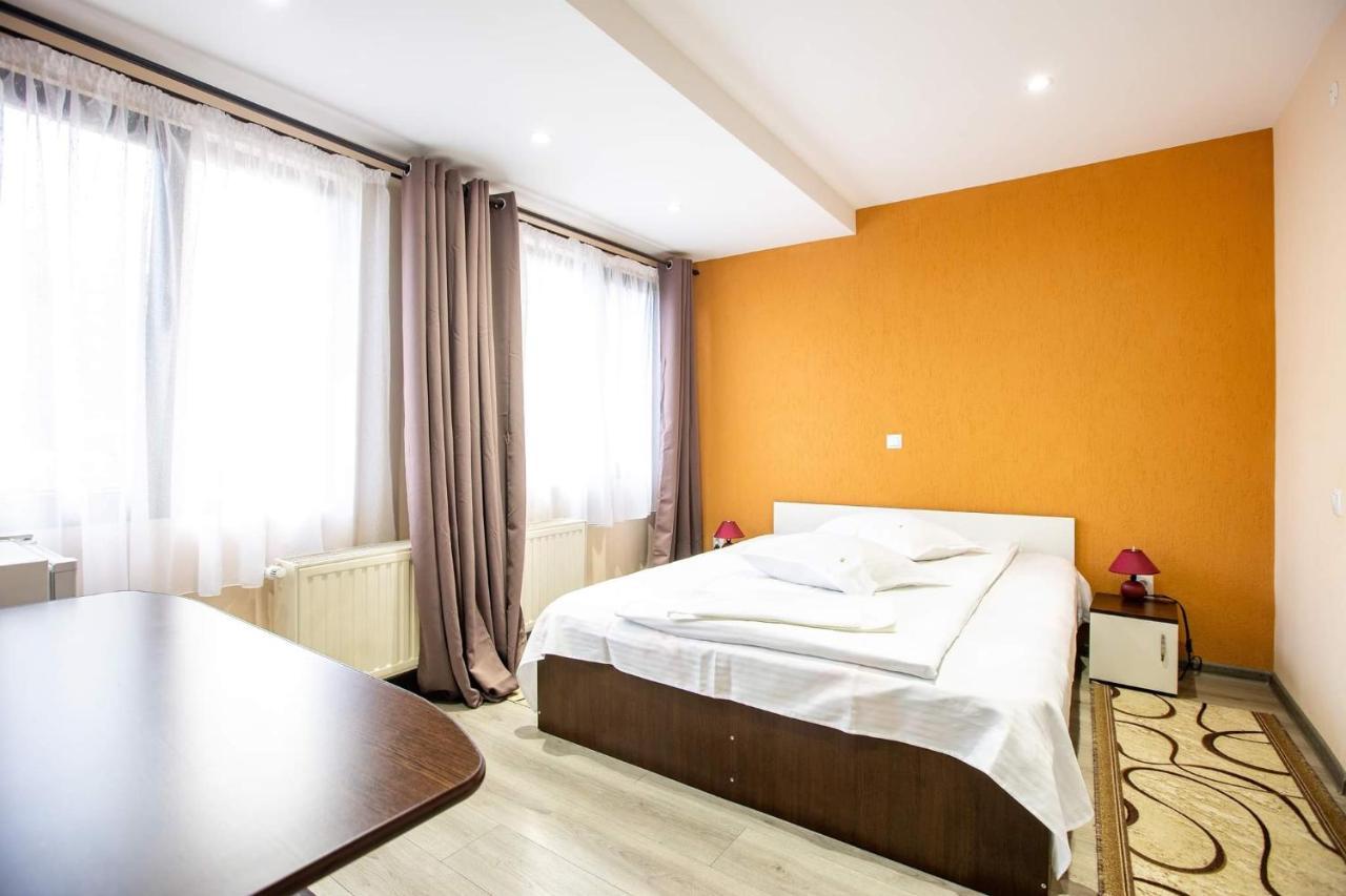 Casa Andy Otel Buşteni Dış mekan fotoğraf