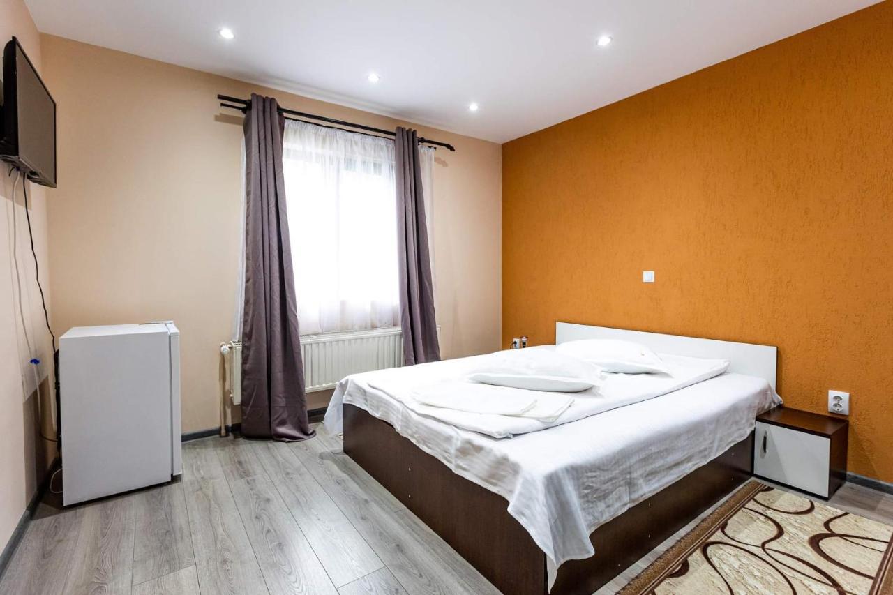 Casa Andy Otel Buşteni Dış mekan fotoğraf